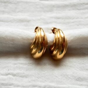 Statement Earing
