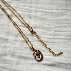 Aura Rose Ball Chain