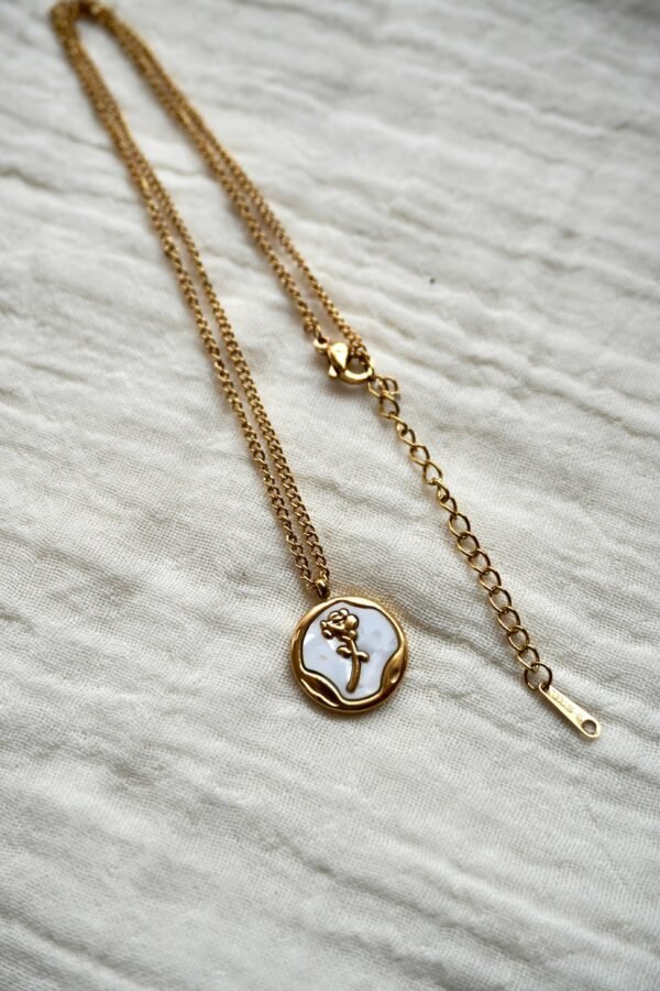 Aura Rose Pendant