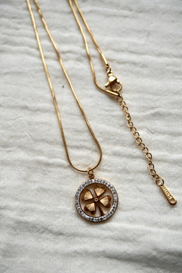 Leaf Pendant